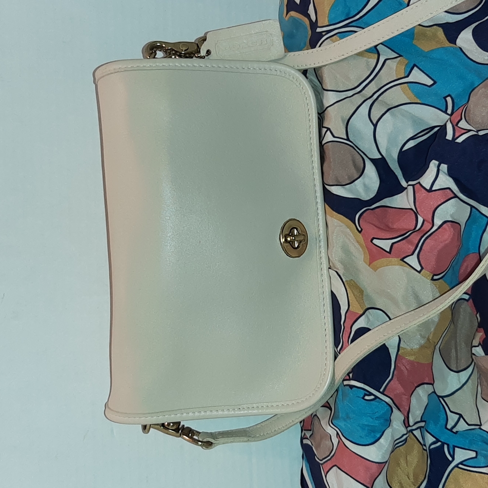 Coach Pocket Purse - Vintage
